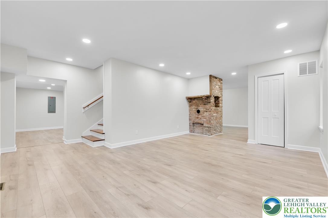4453 Old Bethlehem Pike Center Valley, PA 18034 - Photo 8 of 28 a view of kitchen with refrigerator and window