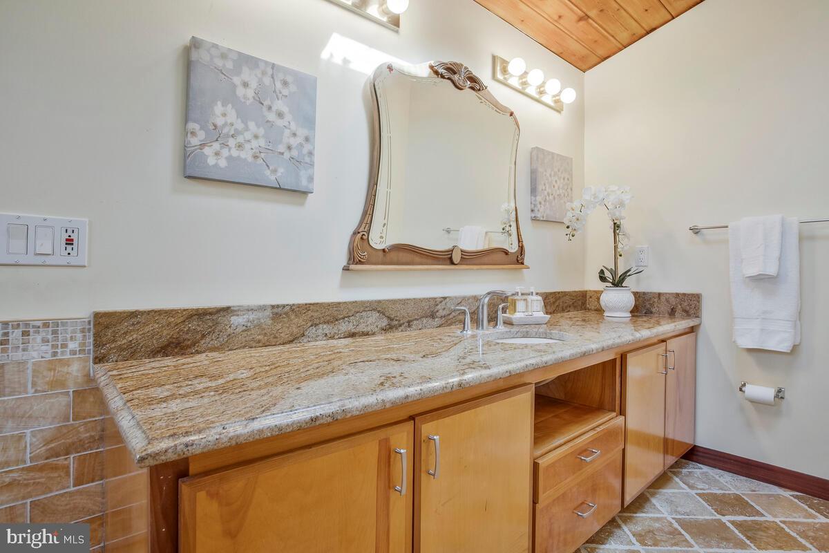 3187 Rolling Road Edgewater, MD 21037 - Photo 23 of 38 Gallery Image 23