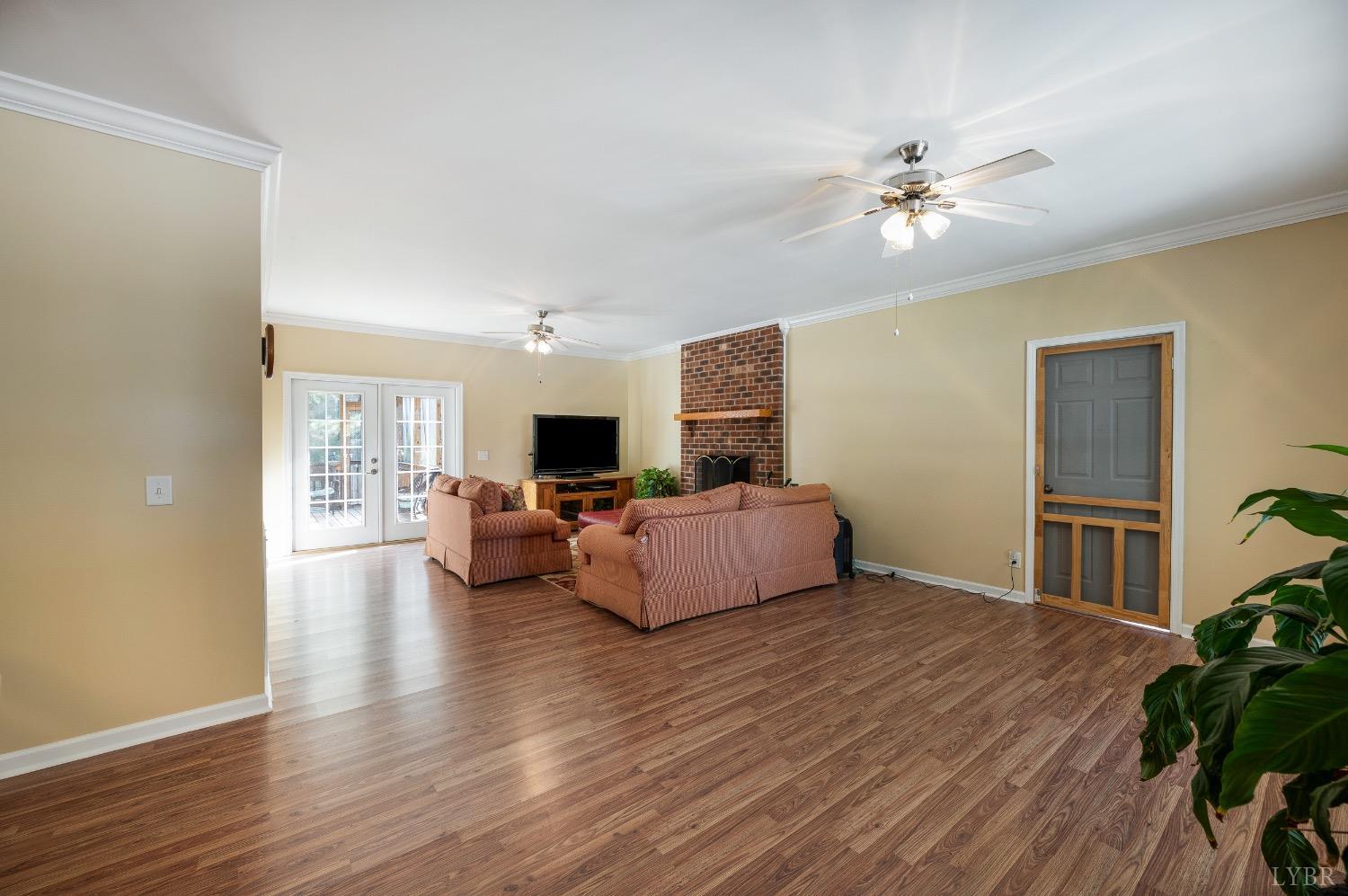 5268 Old Courthouse Road Appomattox, VA 24522 - Photo 5 of 50 Gallery Image 5