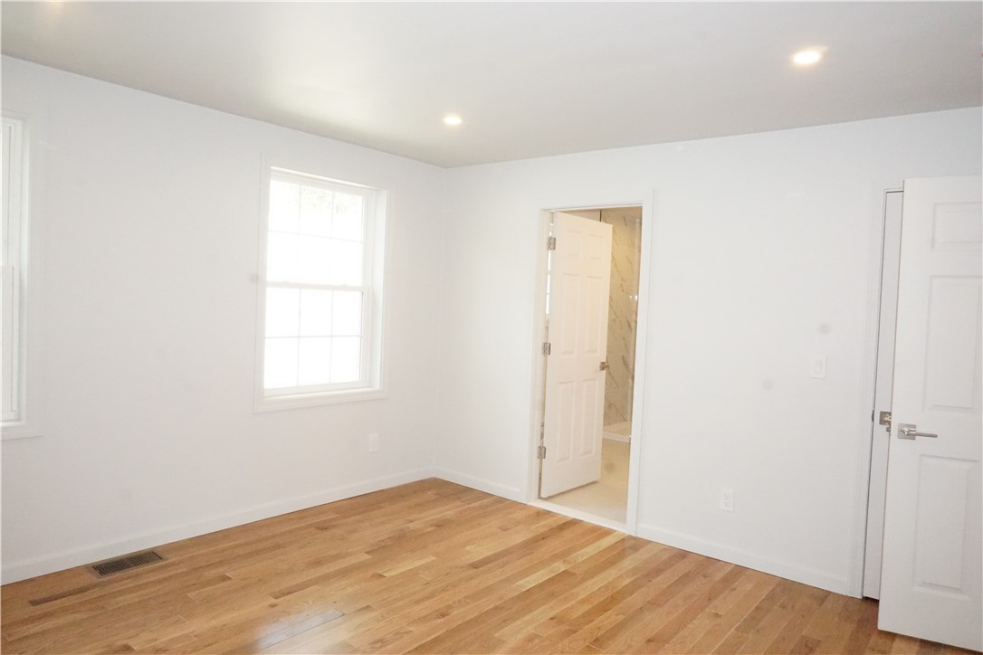 178 Highland Street Cranston, RI 02920 - Photo 23 of 34