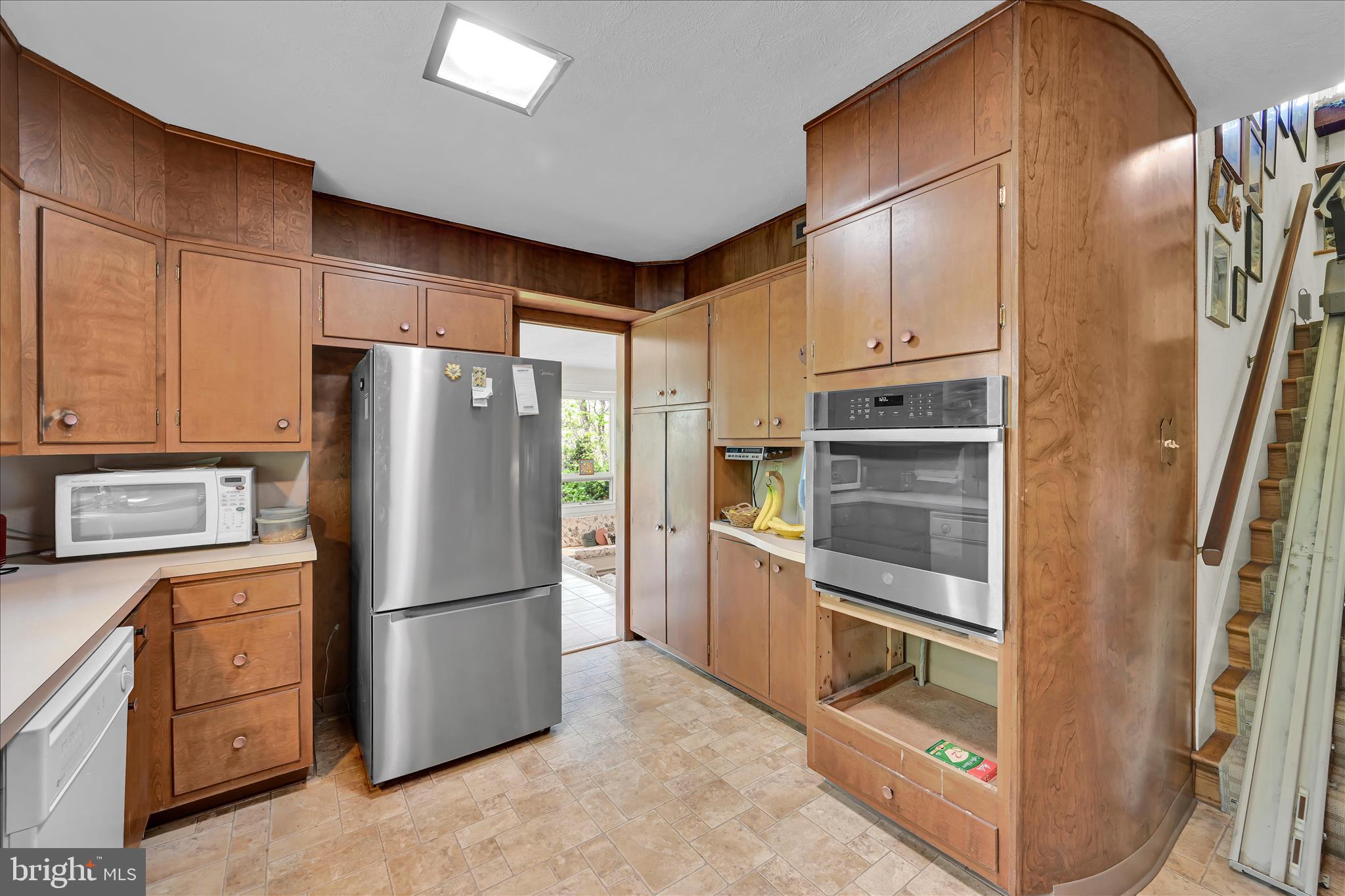40 Devon Drive Reading, PA 19606 - Photo 26 of 57 Kitchen