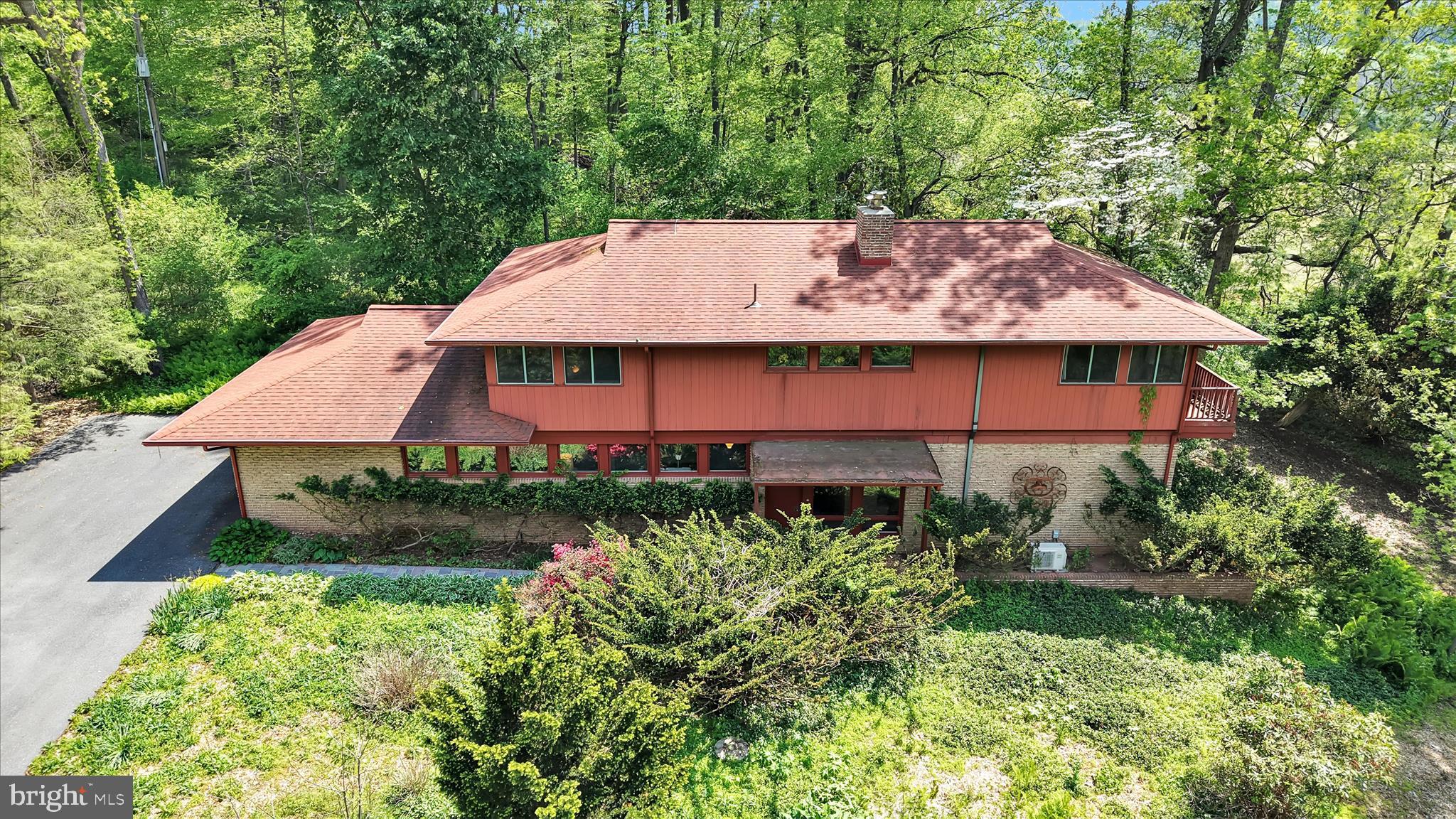 40 Devon Drive Reading, PA 19606 - Photo 4 of 57 Aerial