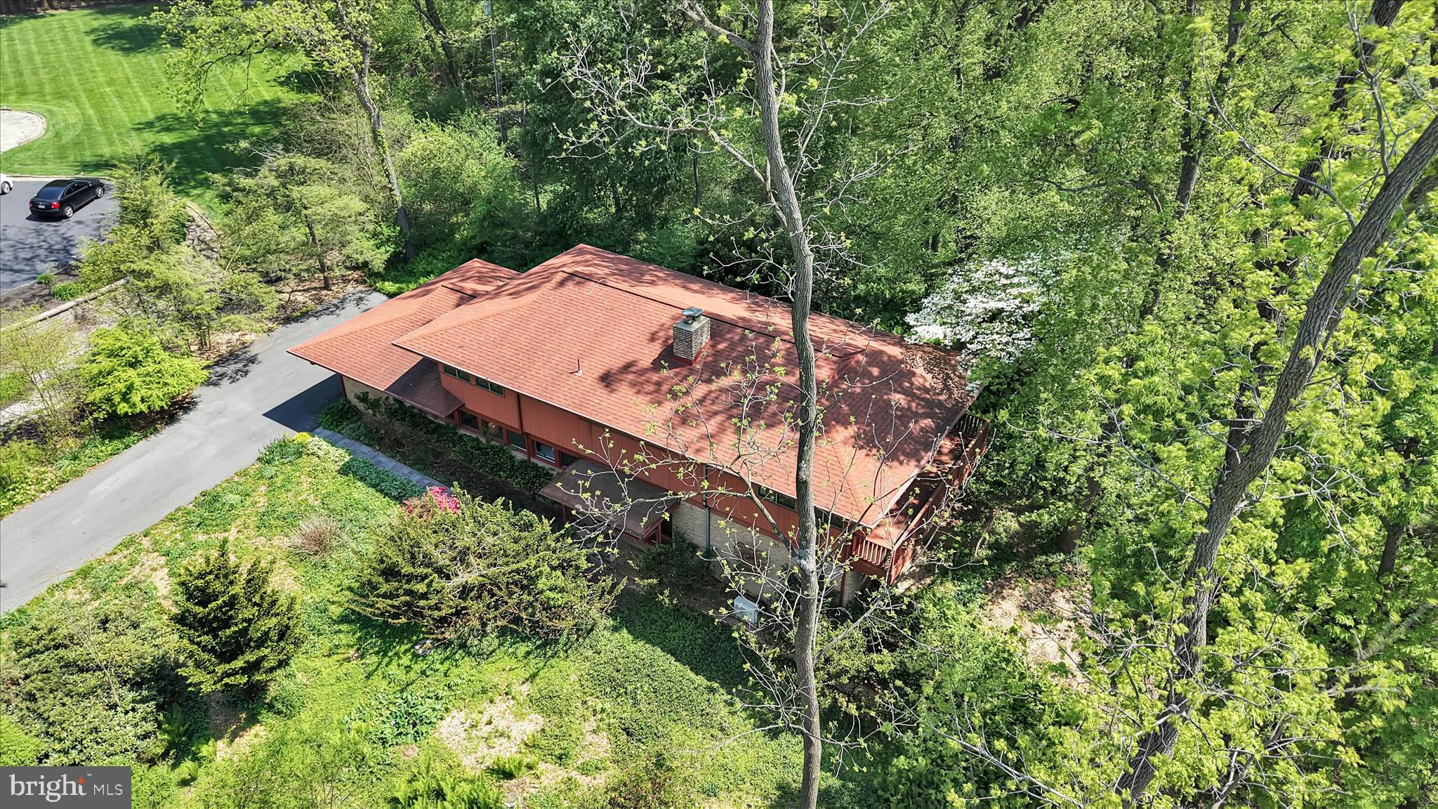 40 Devon Drive Reading, PA 19606 - Photo 5 of 57 Aerial