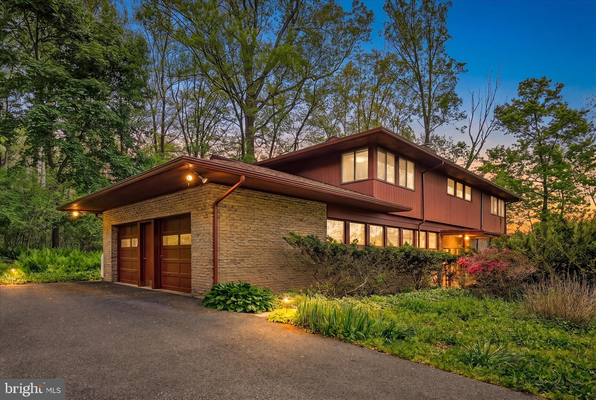 40 Devon Drive Reading, PA 19606 - Photo 8 of 57 Virtual Twilight