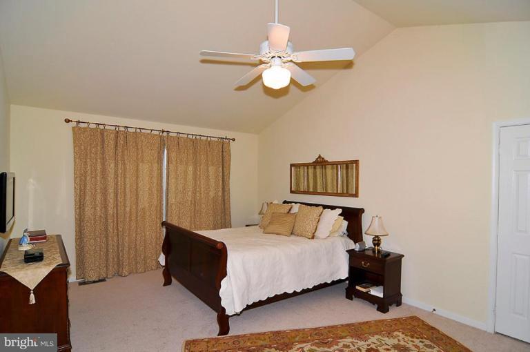 6405 Empty Song Road Columbia, MD 21044 - Photo 13 of 22 Master Bedroom