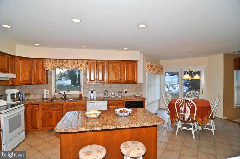 6405 Empty Song Road Columbia, MD 21044 - Photo 9 of 22 Breakfast Area
