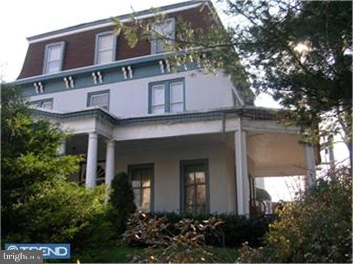 154 West Tabor Road Philadelphia, PA 19120 - Photo 3 of 6 Gallery Image 3