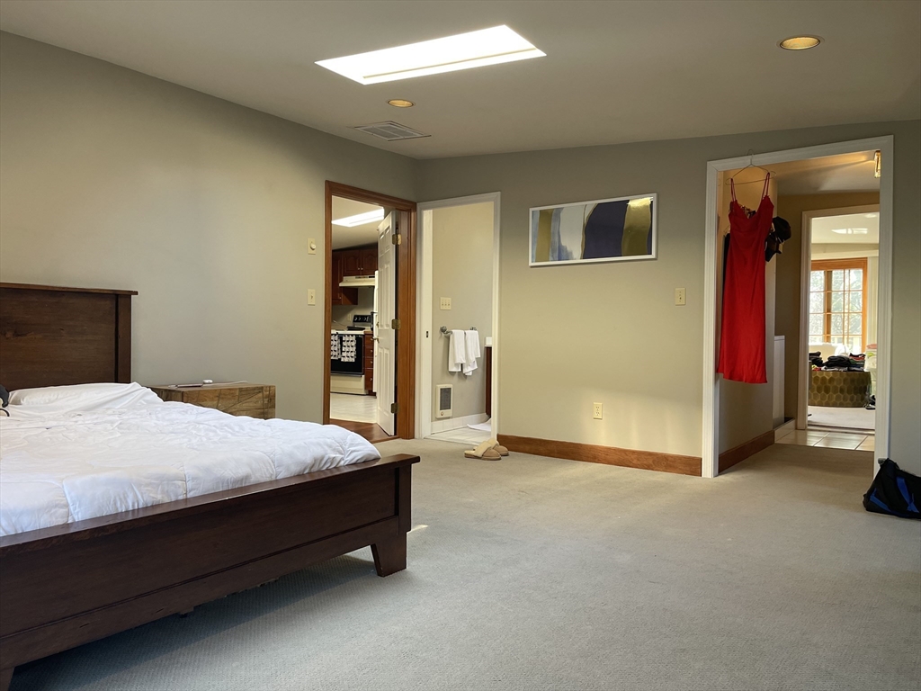 576 Marrett Road, Unit 2 Lexington, MA 02421 - Photo 15 of 22