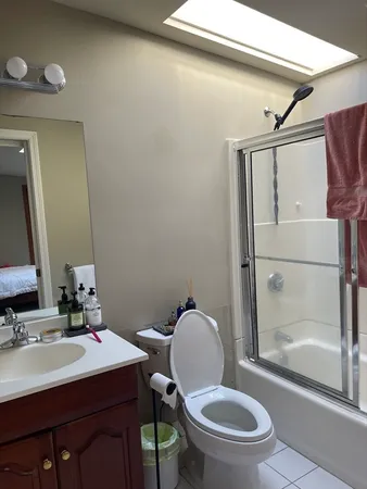 $2,800 | 576 Marrett Road, Unit 2, Lexington, MA 02421