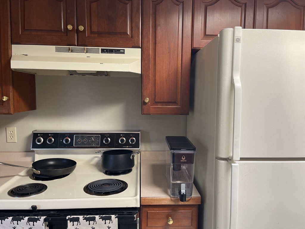 576 Marrett Road, Unit 2 Lexington, MA 02421 - Photo 8 of 22