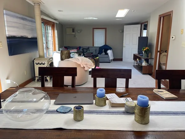 $2,800 | 576 Marrett Road, Unit 2, Lexington, MA 02421