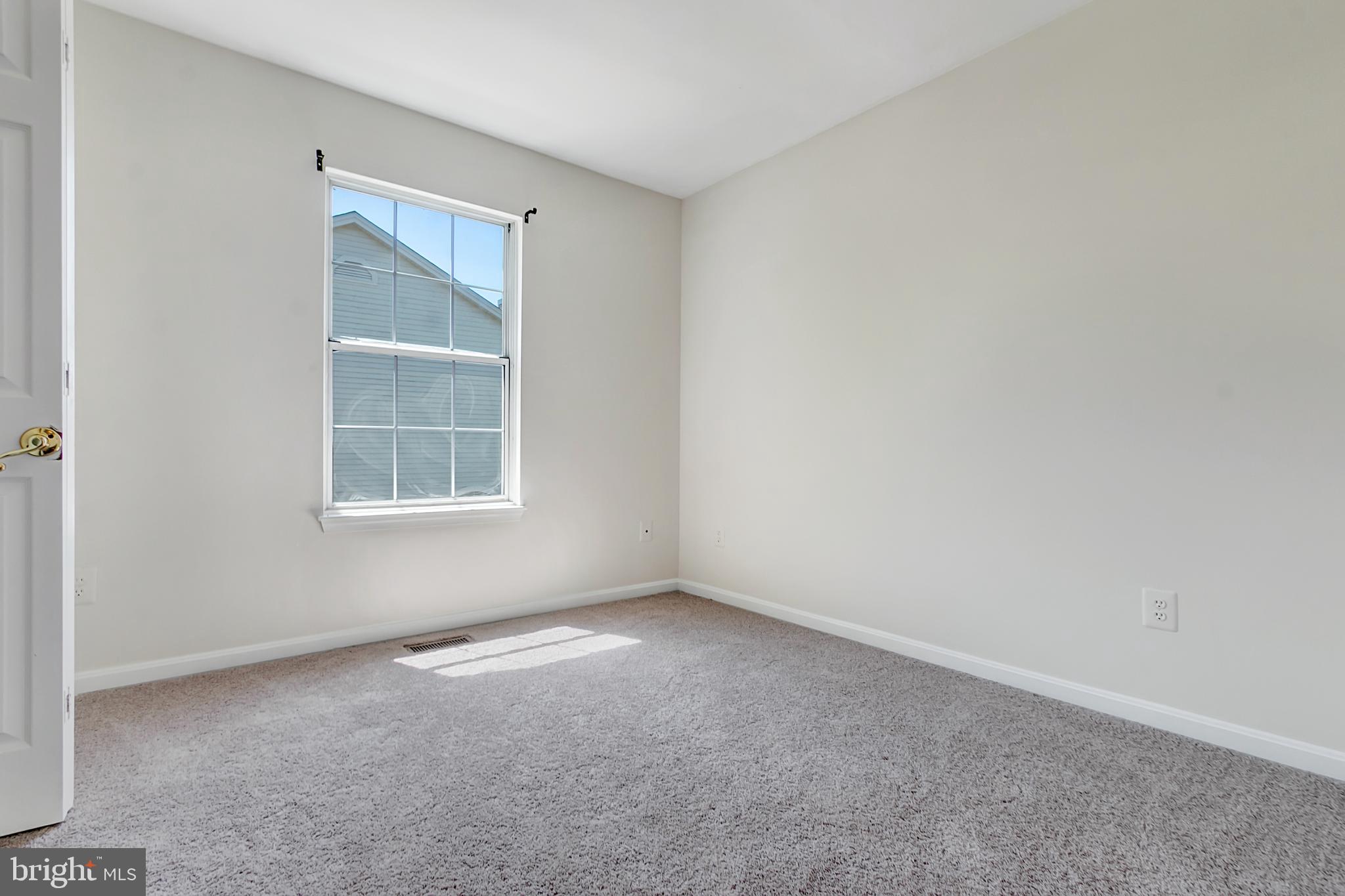 21 Dawn View Court Silver Spring, MD 20904 - Photo 25 of 43 Gallery Image 25