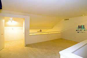 577 Victoria Court Rochester, MI 48307 - Photo 9 of 12 528794-8.JPG
