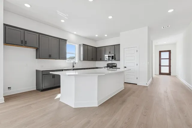 $374,990 | 226 Coleto Trail, Bastrop, TX 78602