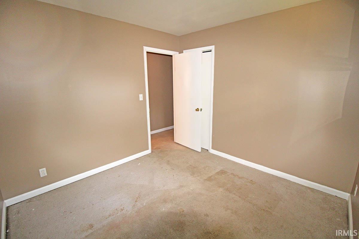 4610 Kuebler Road Evansville, IN 47720 - Photo 16 of 30