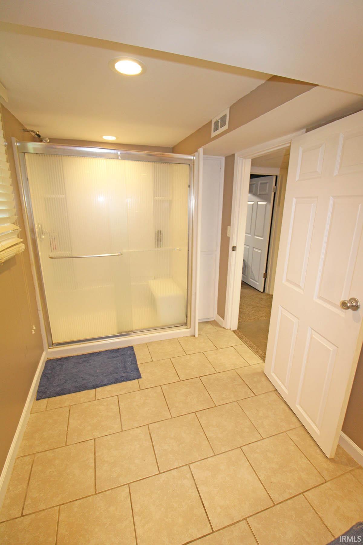 4610 Kuebler Road Evansville, IN 47720 - Photo 20 of 30