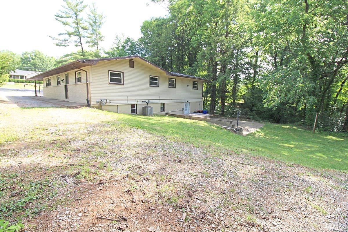 4610 Kuebler Road Evansville, IN 47720 - Photo 25 of 30