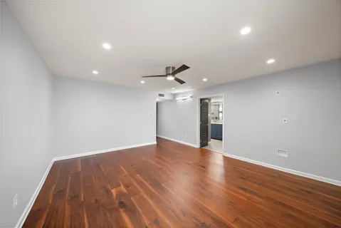 $475,000 | 8954 Chatsworth Drive, Houston, TX 77024