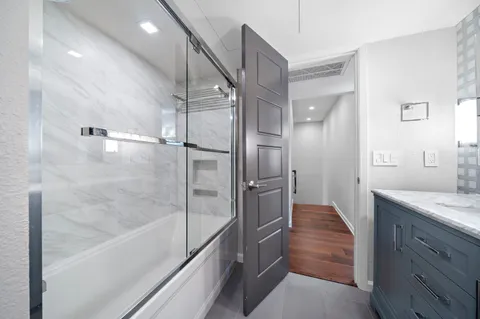 $475,000 | 8954 Chatsworth Drive, Houston, TX 77024