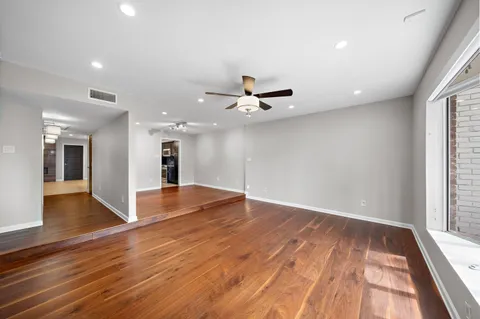 $475,000 | 8954 Chatsworth Drive, Houston, TX 77024