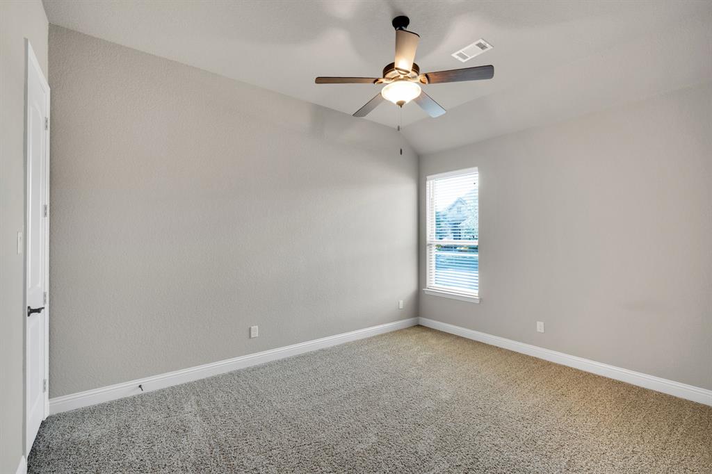 7202 Lone Star Way Midlothian, TX 76065 - Photo 18 of 27