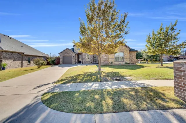$499,999 | 7202 Lone Star Way, Midlothian, TX 76065