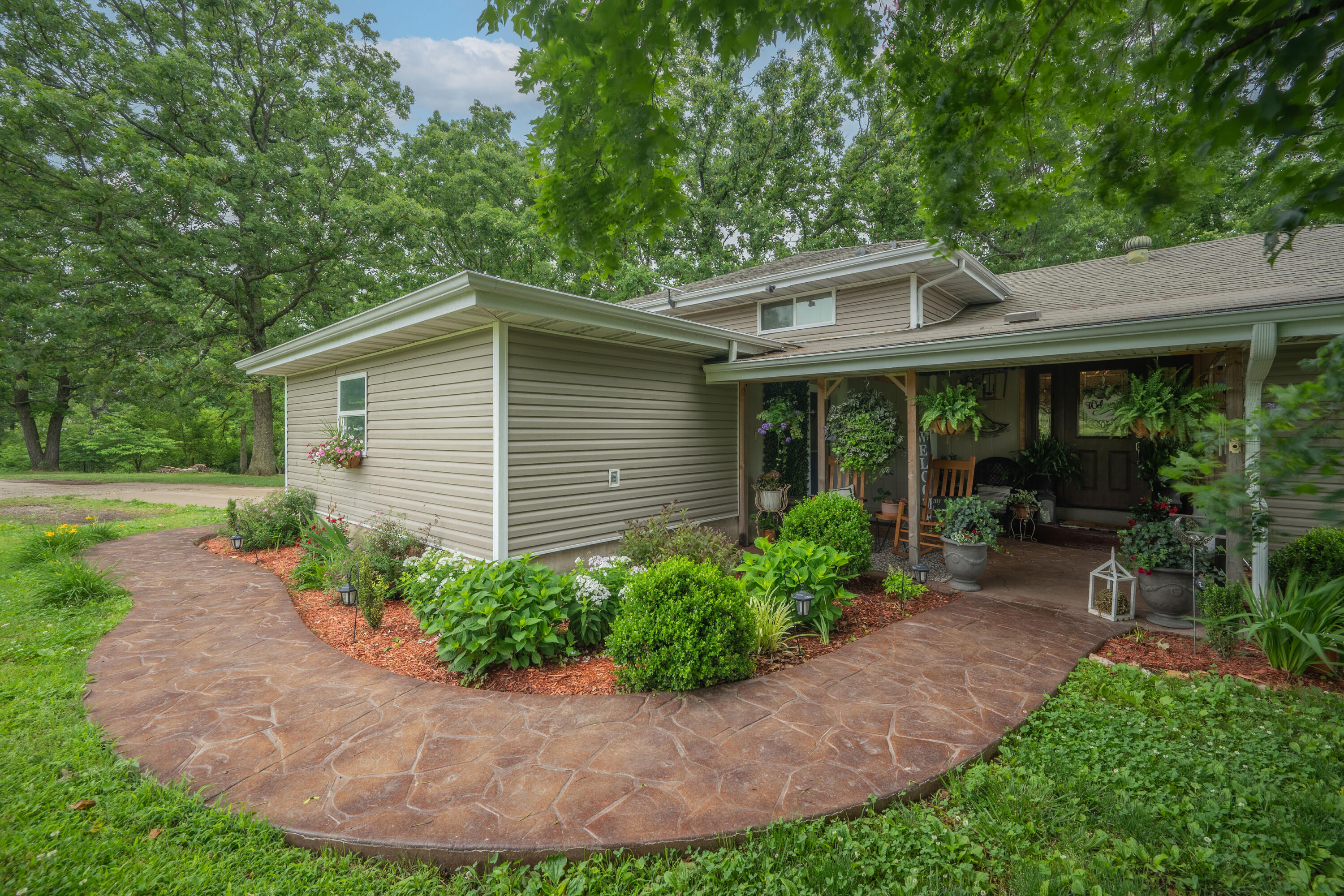19082 Norway Road Neosho, MO 64850 - Photo 1 of 54 DSC_0019-HDR-Edit