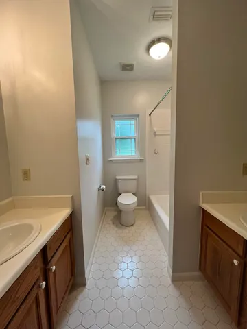 $2,495 | 4208 McLeod Drive, Tallahassee, FL 32303