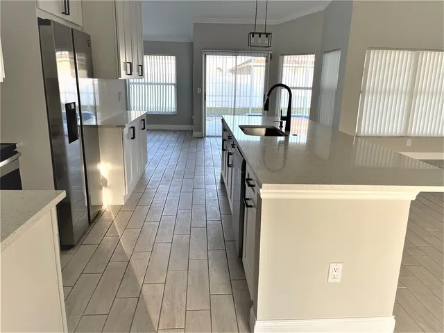 $3,000 | 304 Crisan Court, Orlando, FL 32824