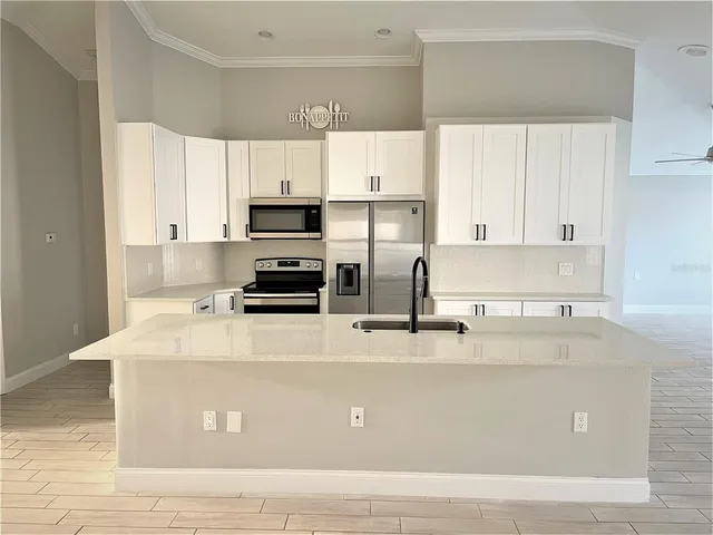 $3,000 | 304 Crisan Court, Orlando, FL 32824