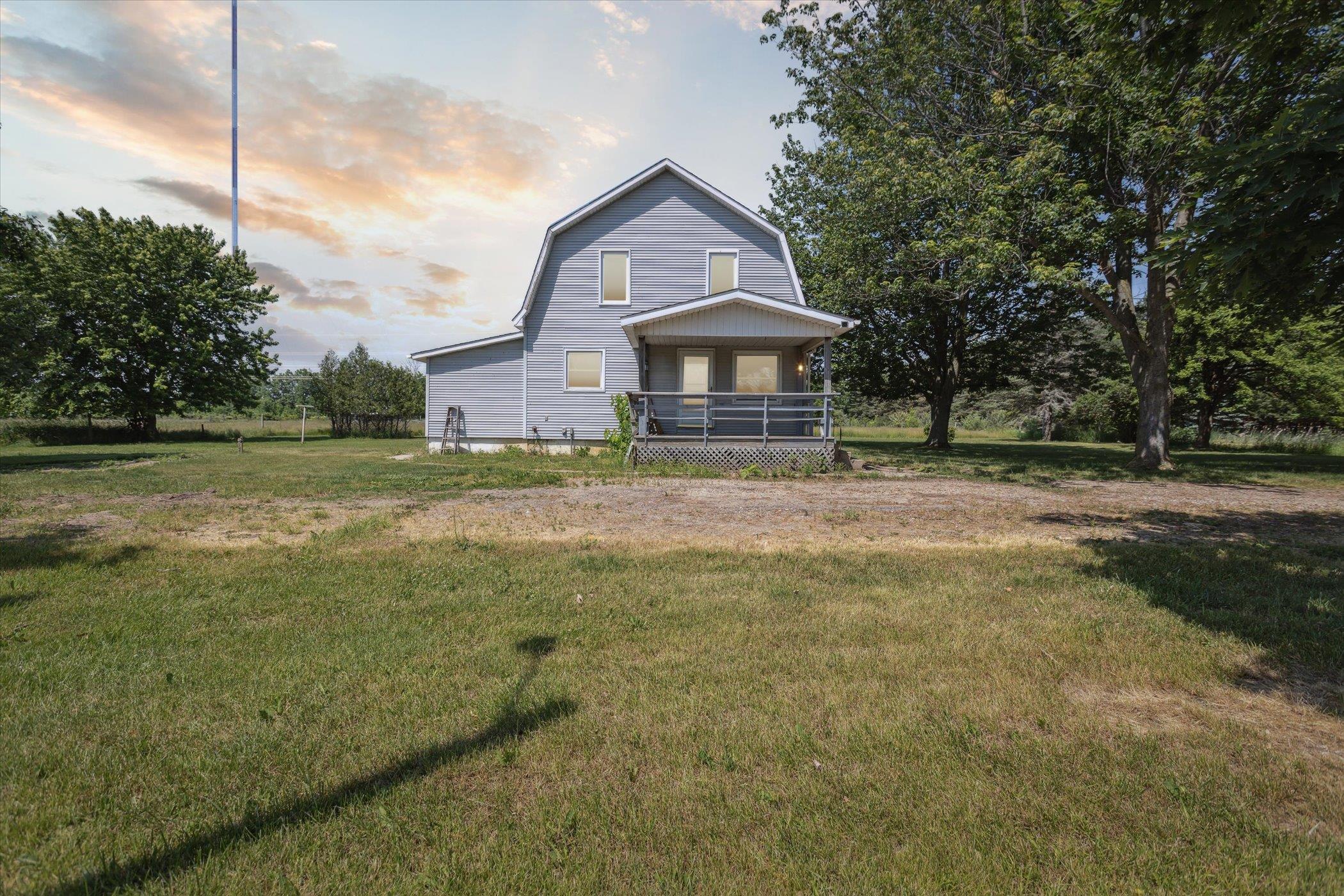 5865 West Burns Road Coleman, MI 48618 - Photo 1 of 30