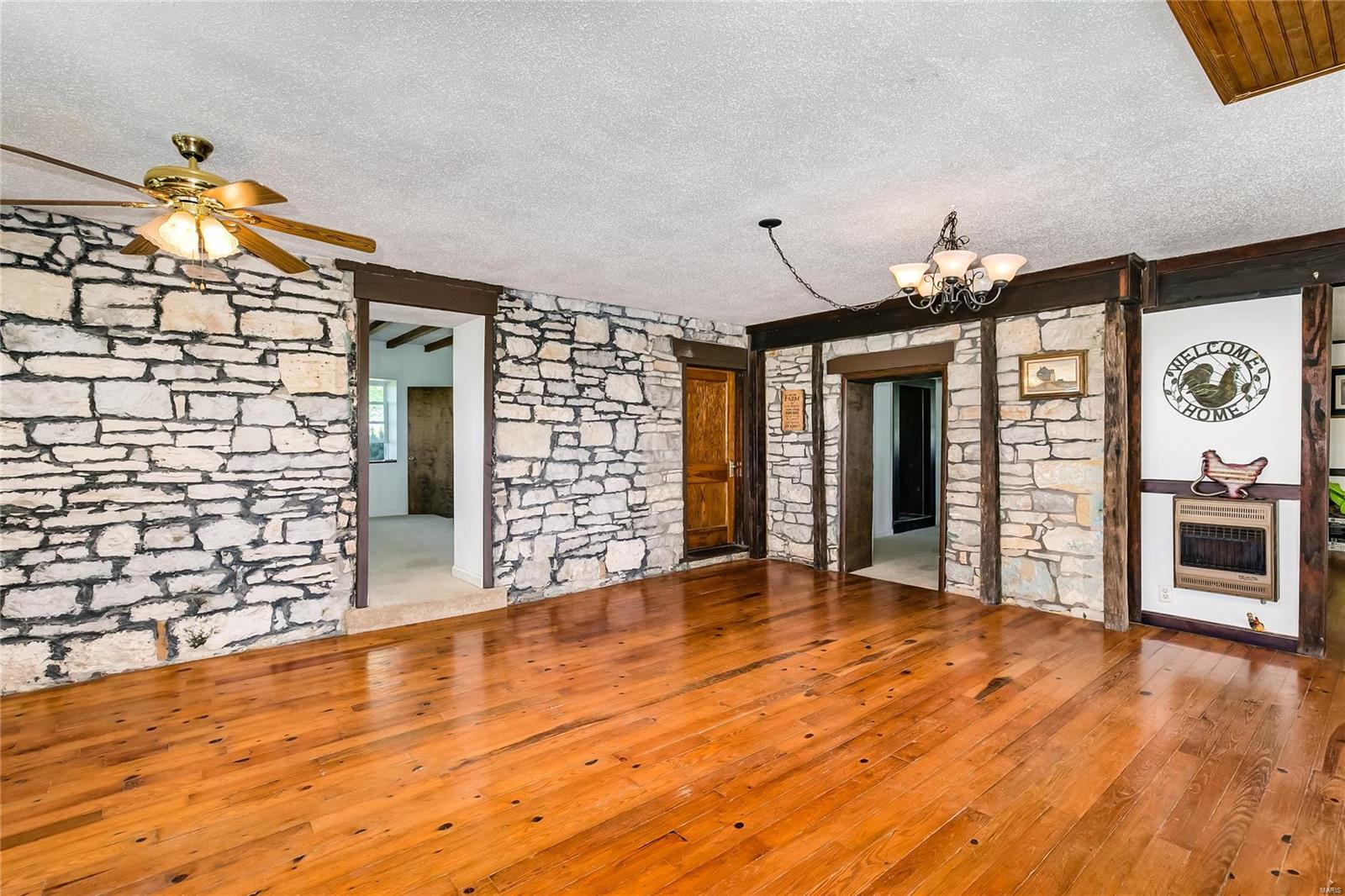 3006 Ahne Road Waterloo, IL 62298 - Photo 11 of 37
