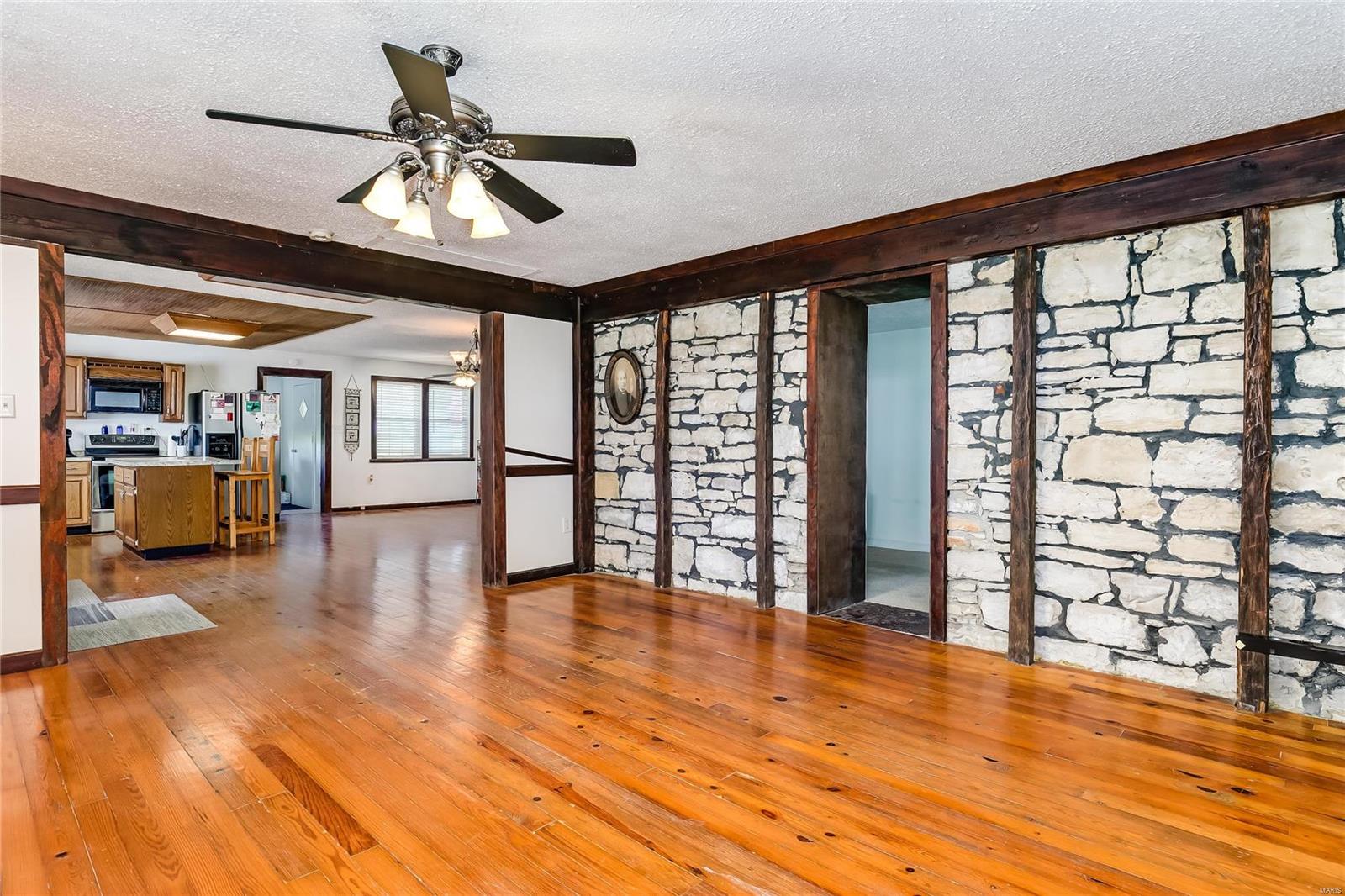 3006 Ahne Road Waterloo, IL 62298 - Photo 12 of 37