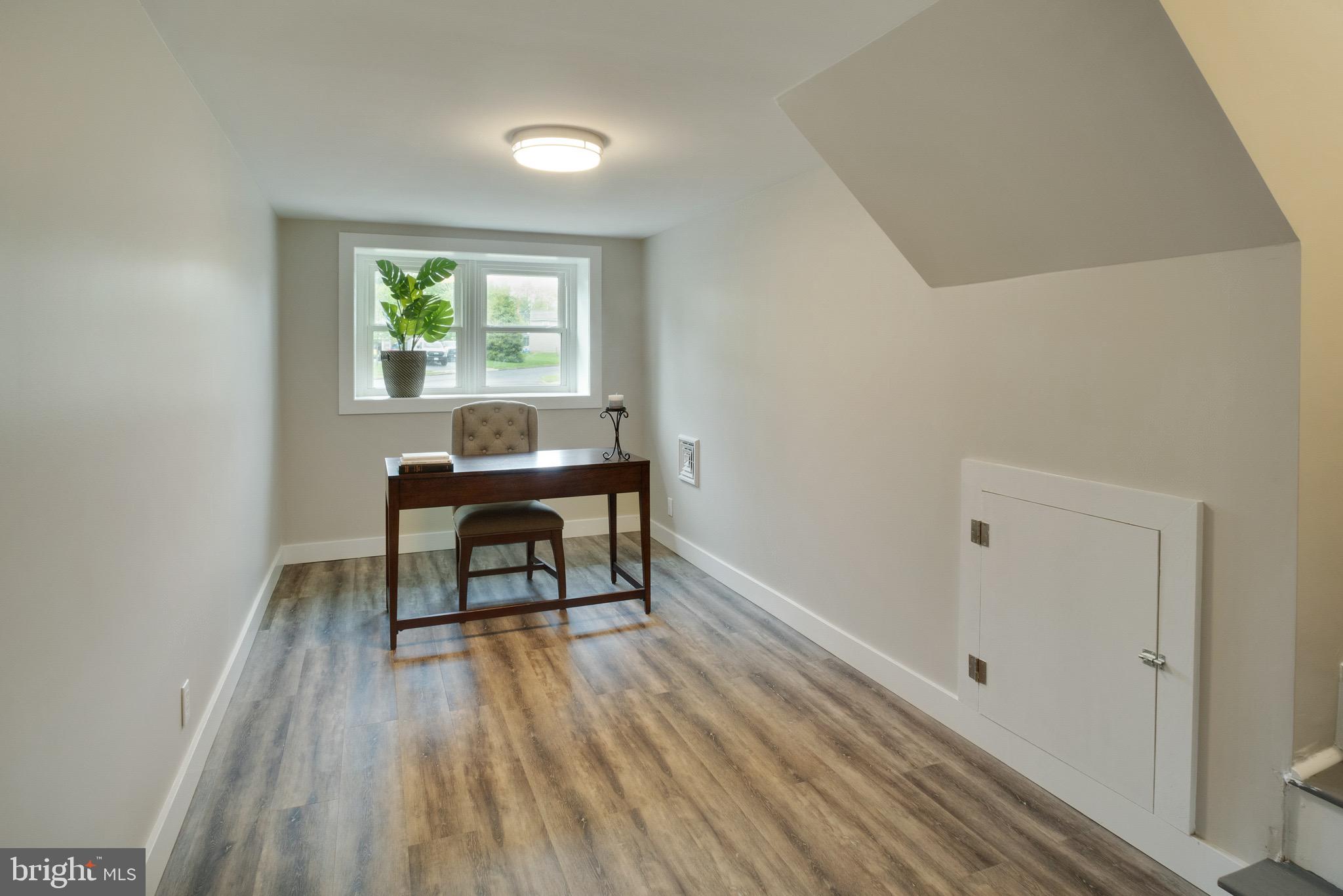 1055 Victoria Road Warminster, PA 18974 - Photo 21 of 23 Bonus Space/Office