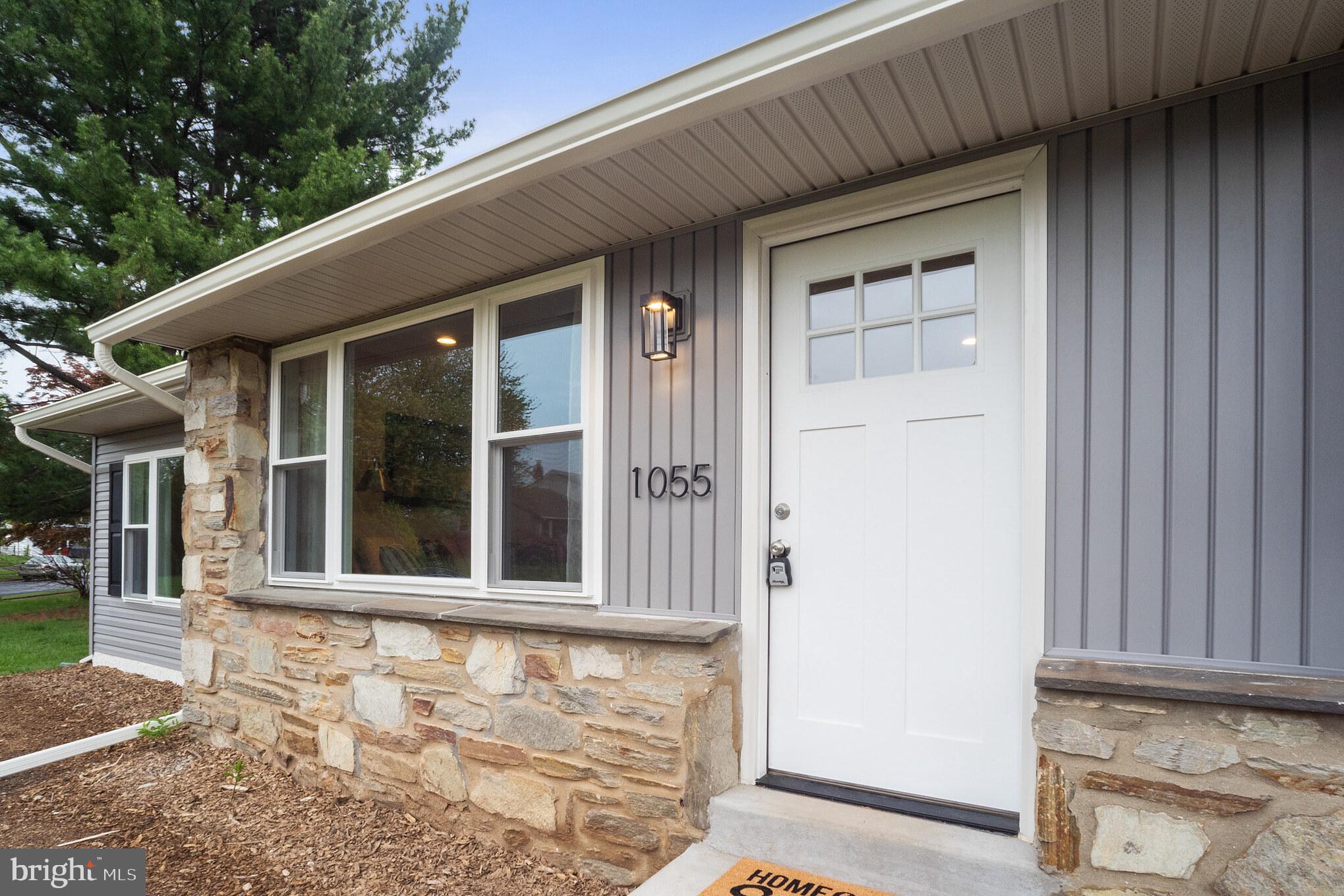1055 Victoria Road Warminster, PA 18974 - Photo 4 of 23 Exterior Front