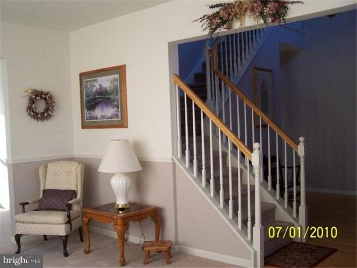 274 West Branch Road Oxford, PA 19363 - Photo 16 of 25 Living Room