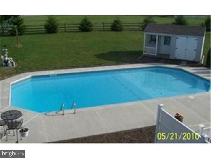 274 West Branch Road Oxford, PA 19363 - Photo 23 of 25 Pool
