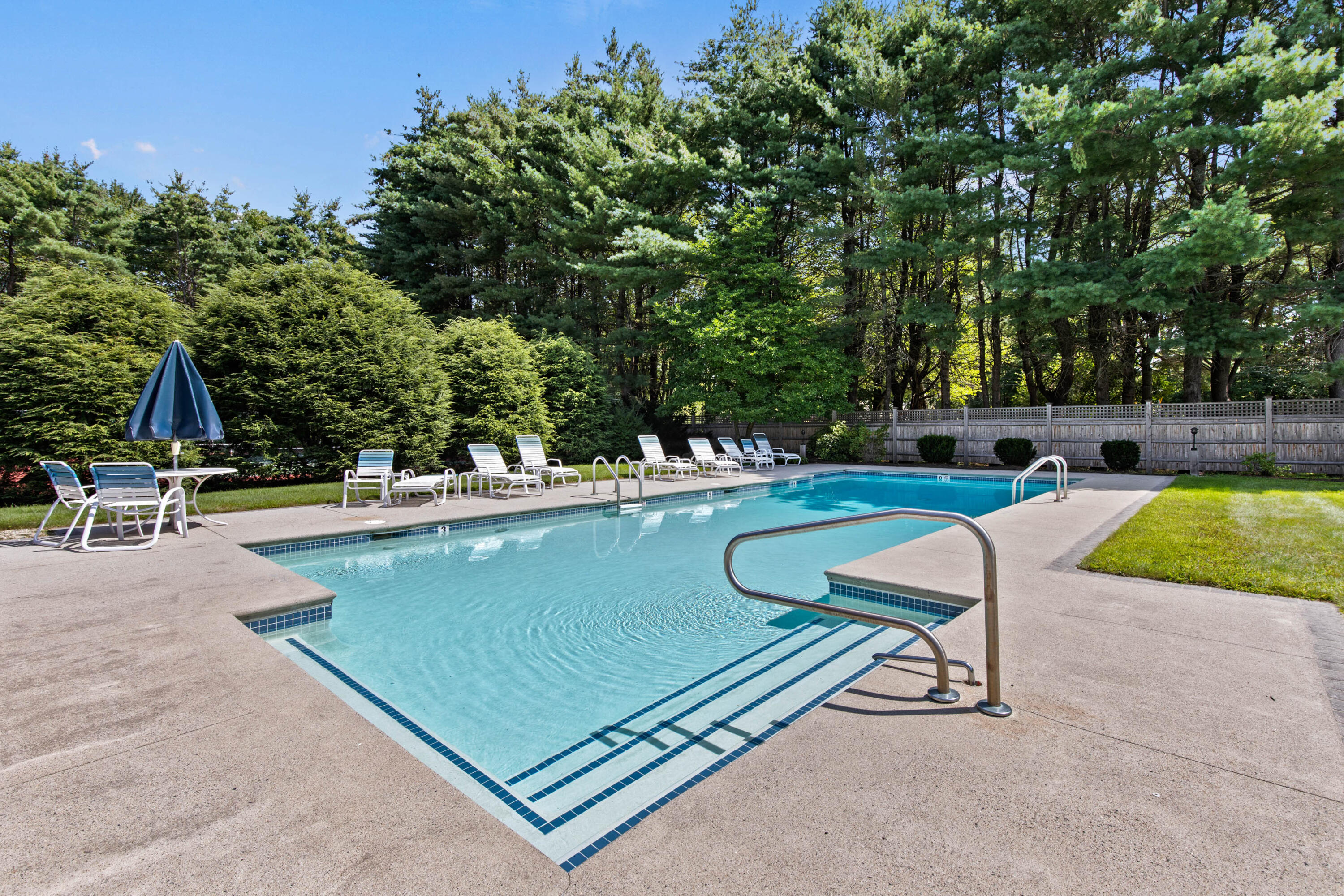 7 Foreside Common Road, Unit 7A Falmouth, ME 04105 - Photo 31 of 36 Association Pool