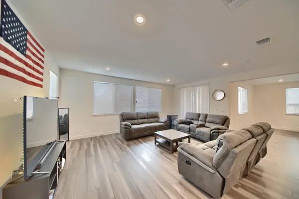 $600,000 | 6628 Kaweah Lane, Stockton, CA 95219