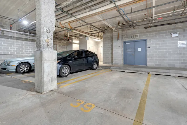 $350,000 | 3630 North Harlem Avenue, Unit 411, Chicago, IL 60634