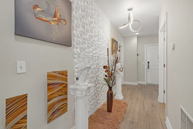 $350,000 | 3630 North Harlem Avenue, Unit 411, Chicago, IL 60634