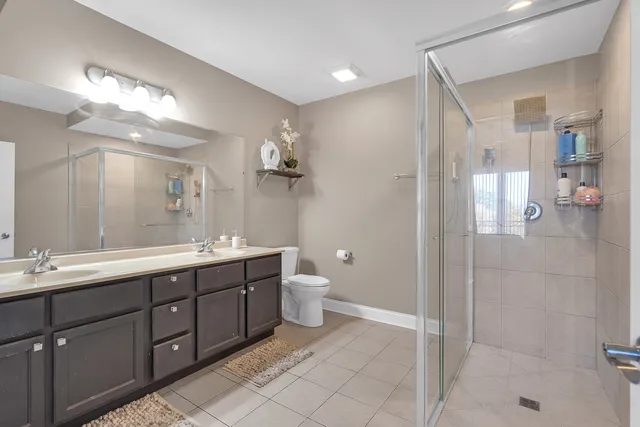 $350,000 | 3630 North Harlem Avenue, Unit 411, Chicago, IL 60634