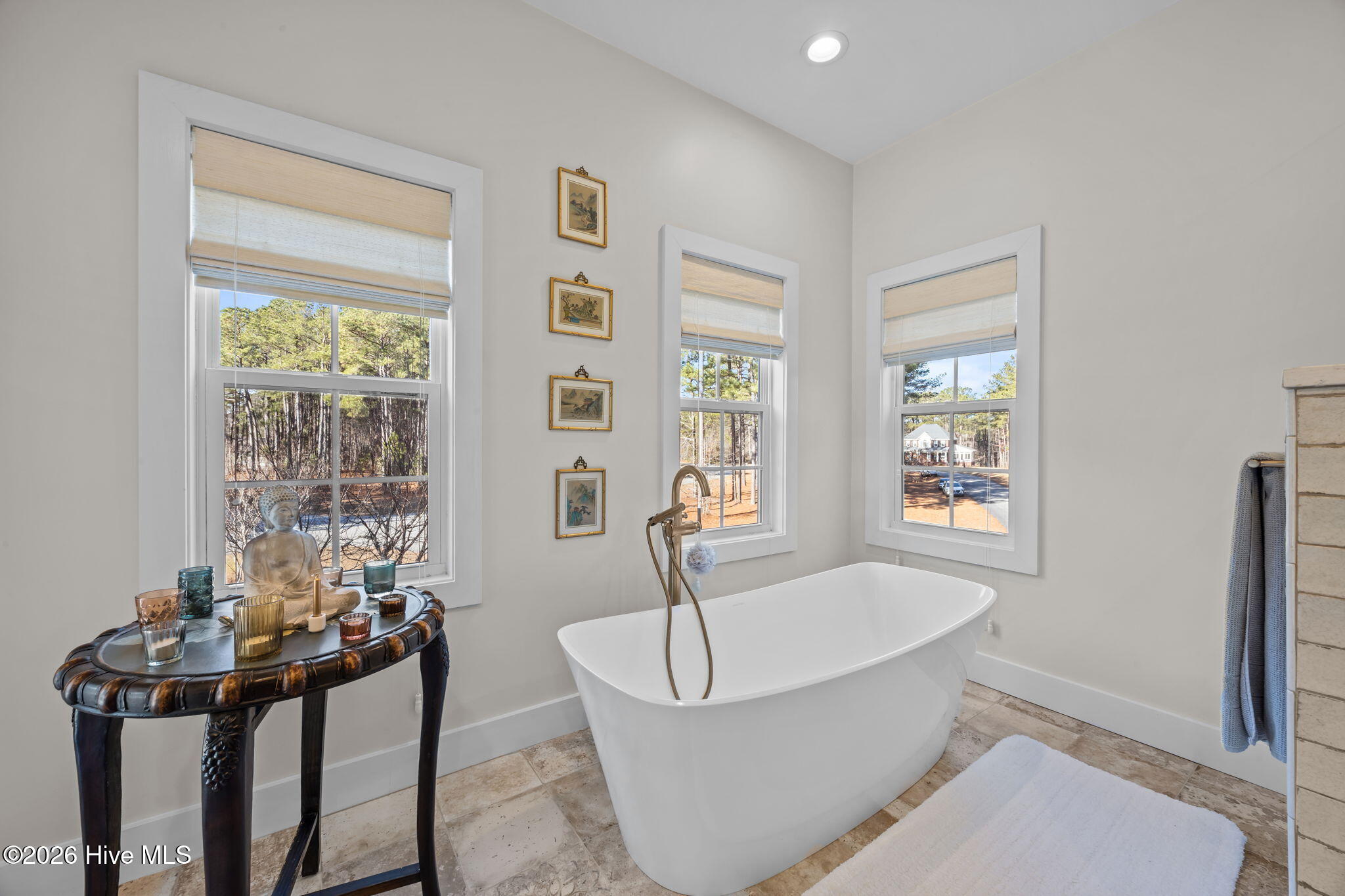 18 Sassafrass Loop Minnesott Beach, NC 28510 - Photo 28 of 52 Upstairs Primary Bathroom