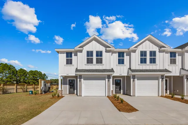 $343,000 | 710 Dale Place, Unit 3, Fort Walton Beach, FL 32547