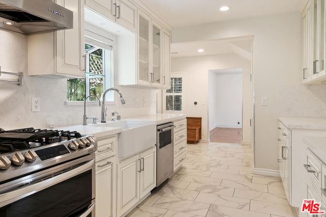 $1,400,000 | 12039 Weddington Street, Valley Village, CA 91607