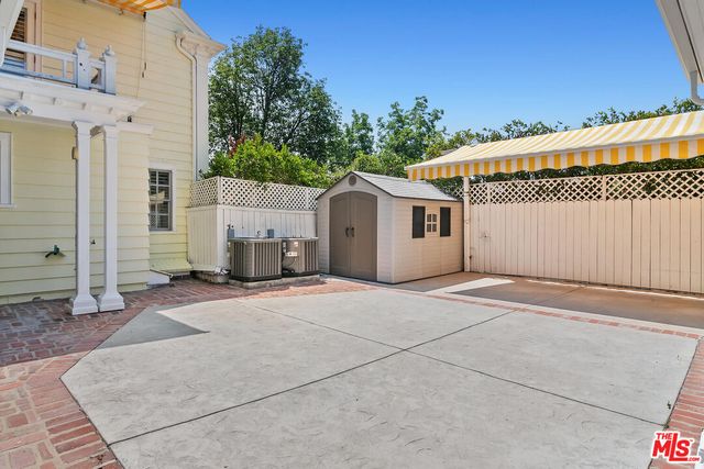 $1,400,000 | 12039 Weddington Street, Valley Village, CA 91607