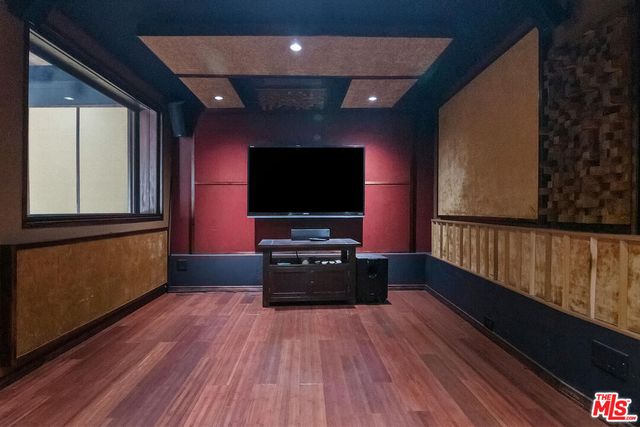 $1,400,000 | 12039 Weddington Street, Valley Village, CA 91607