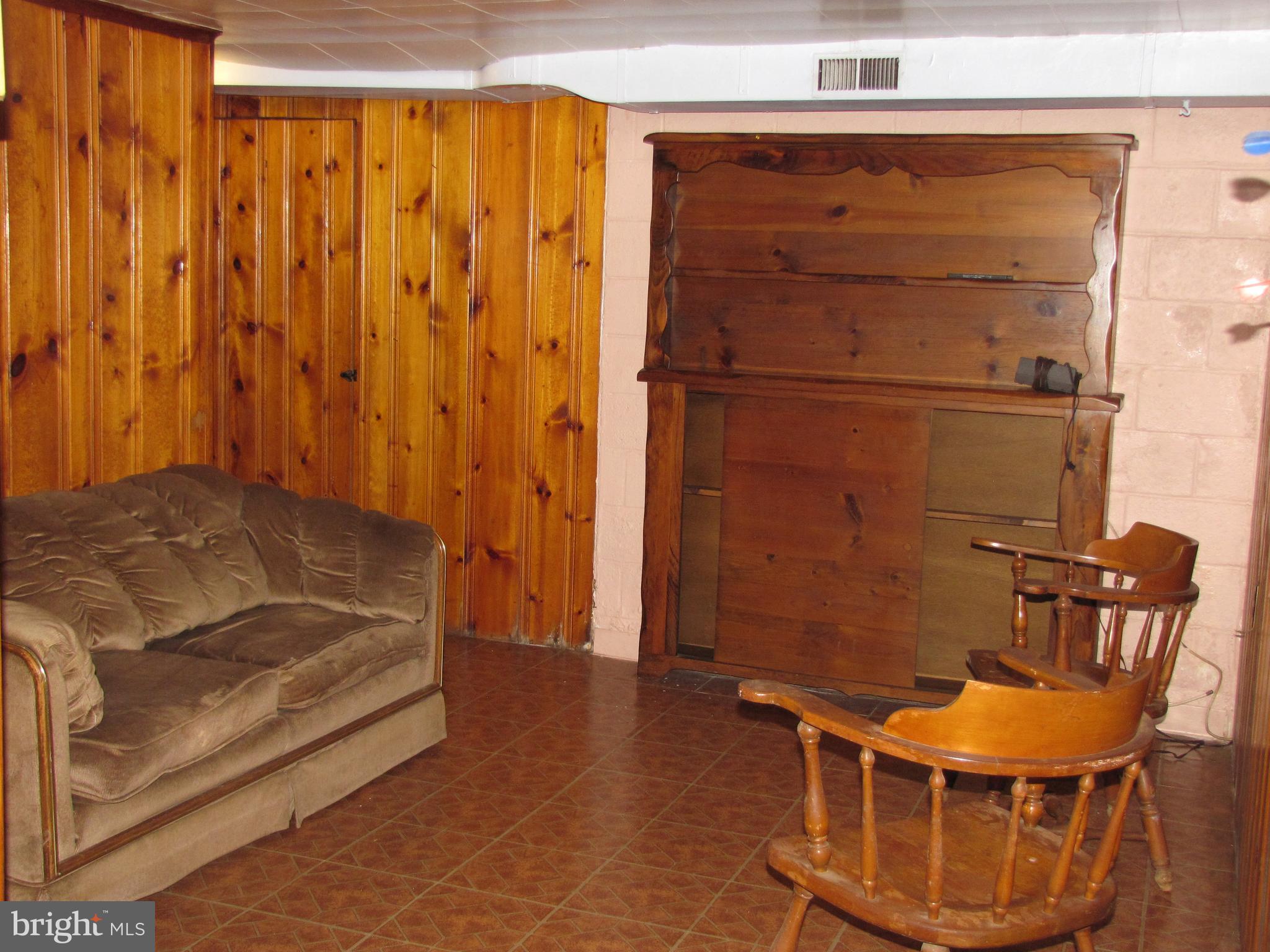 746 Arndt Avenue Riverside, NJ 08075 - Photo 14 of 29 Finished Basement