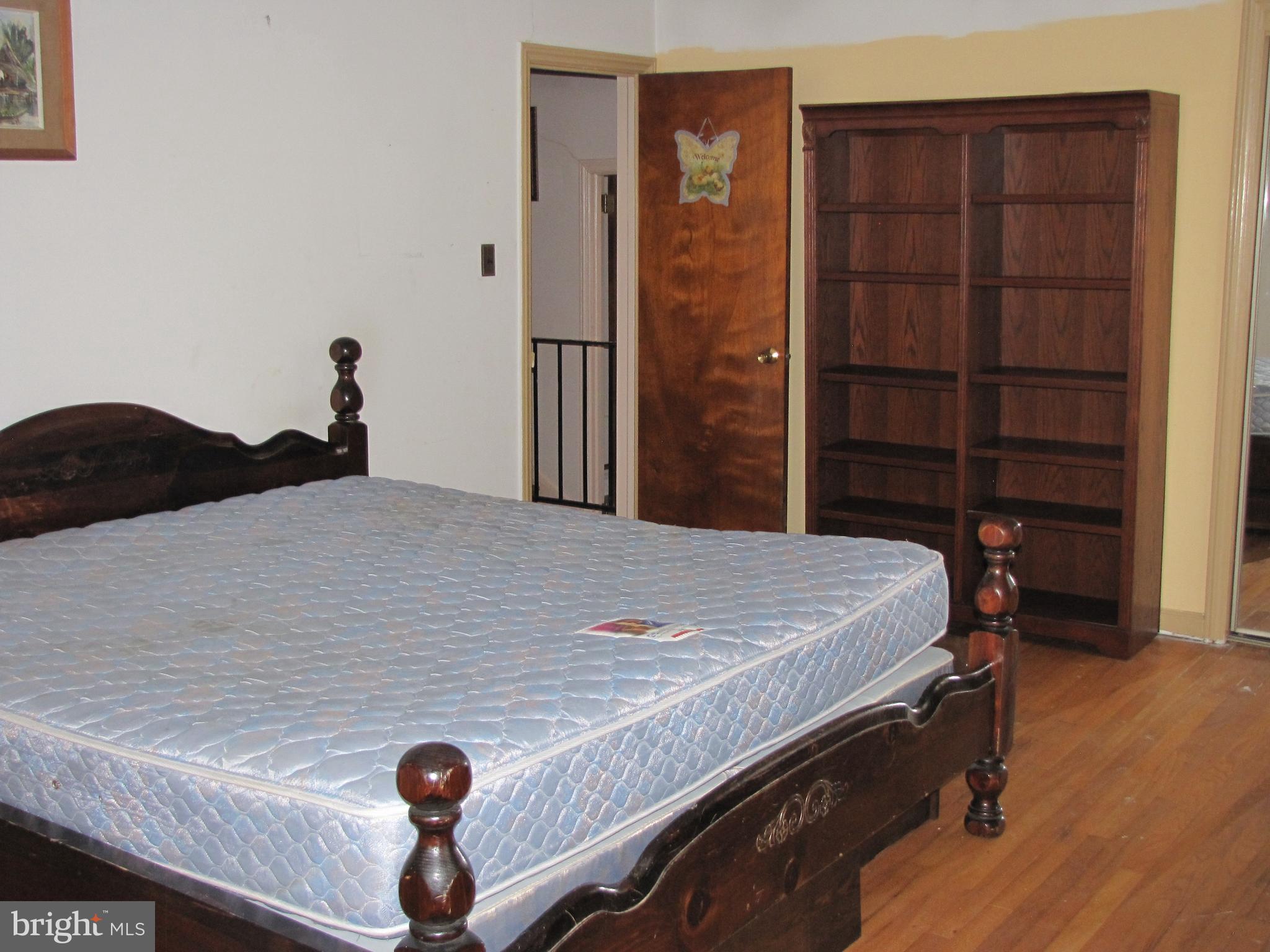 746 Arndt Avenue Riverside, NJ 08075 - Photo 25 of 29 Bedroom 3 with ceiling fan