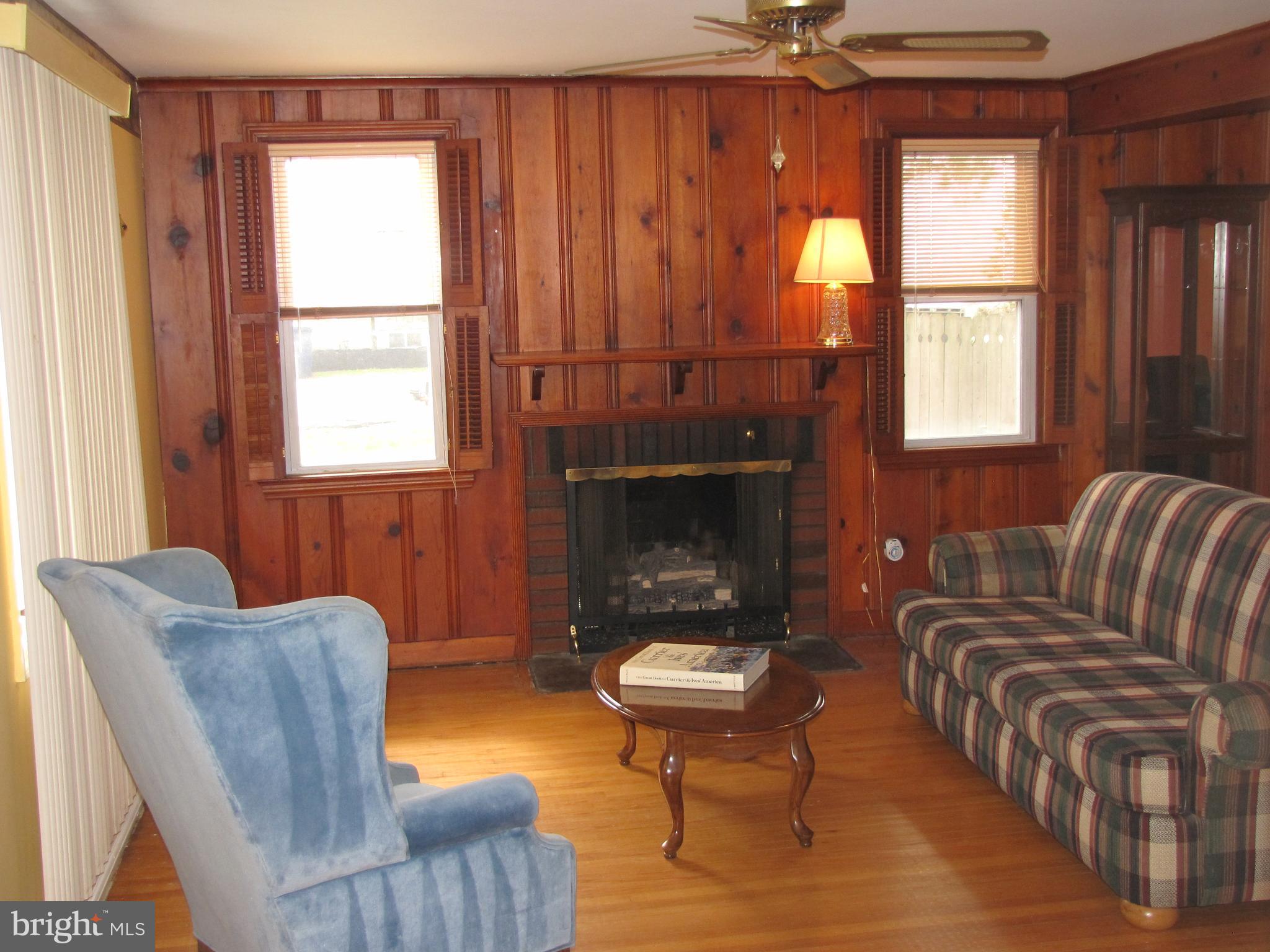 746 Arndt Avenue Riverside, NJ 08075 - Photo 4 of 29